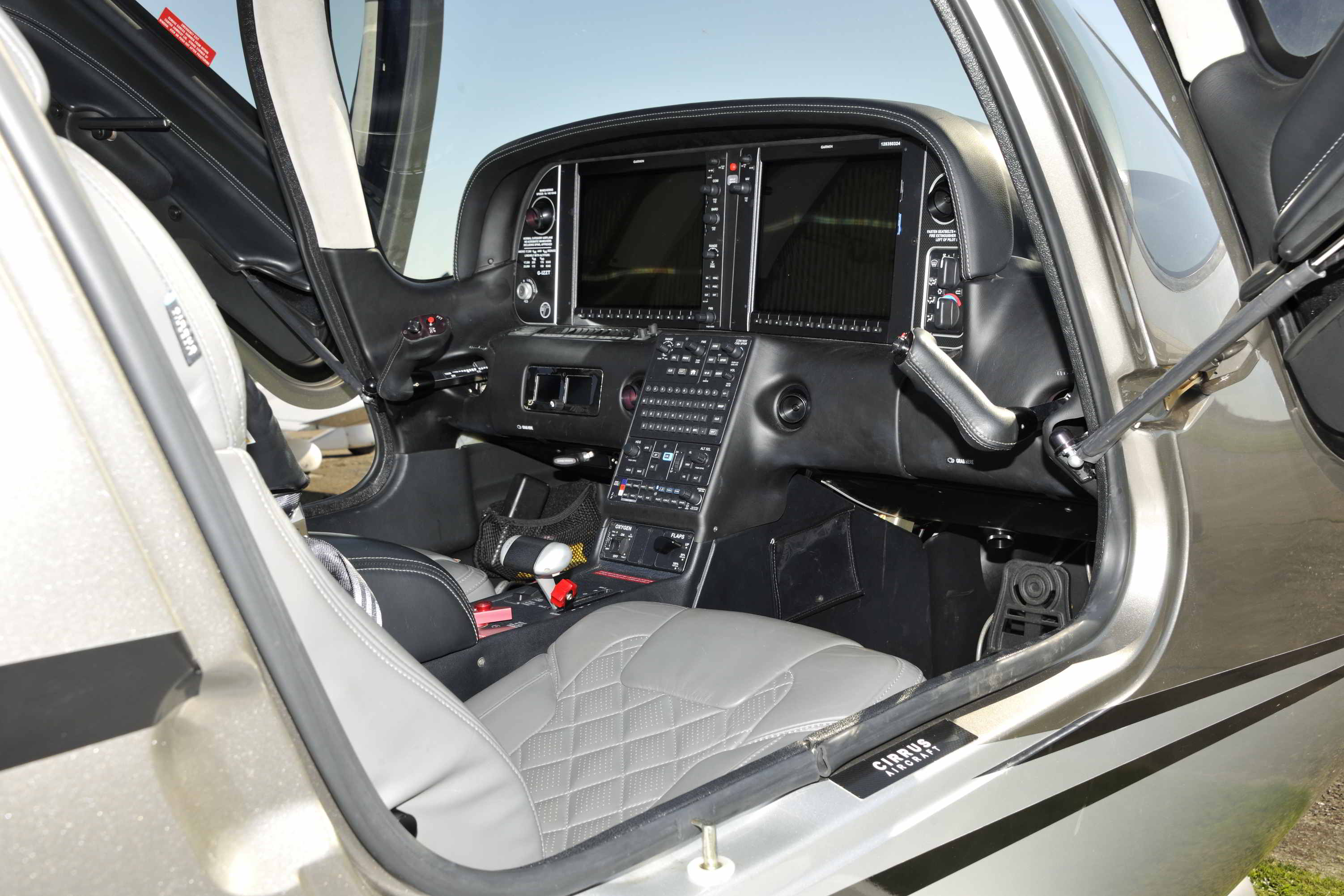 2018 Cirrus SR22T G6 GTS, photo 12