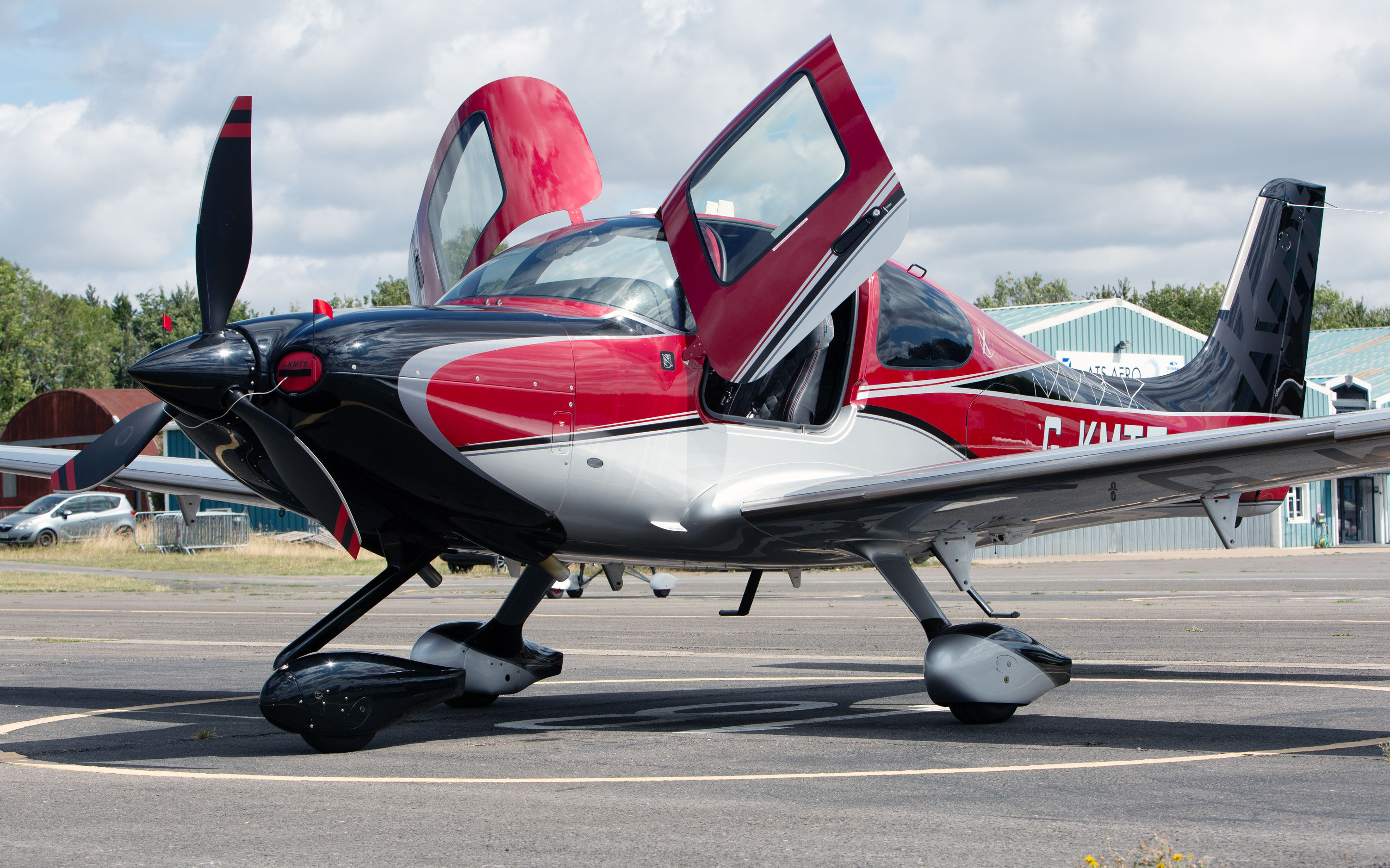 2019 Cirrus SR22 GTS G6 Xi, photo 2