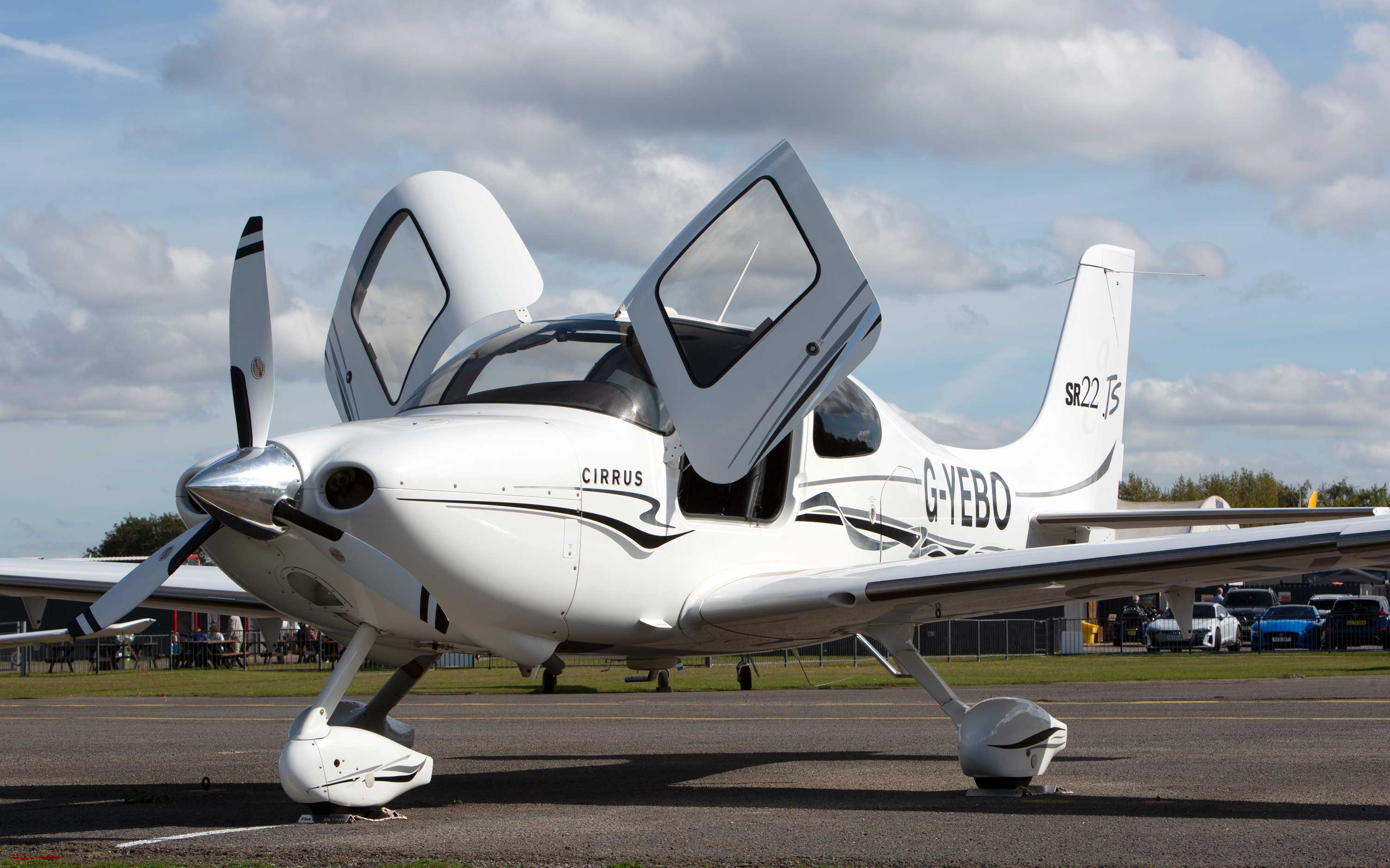 2006 Cirrus SR22 G2 GTS, photo 1