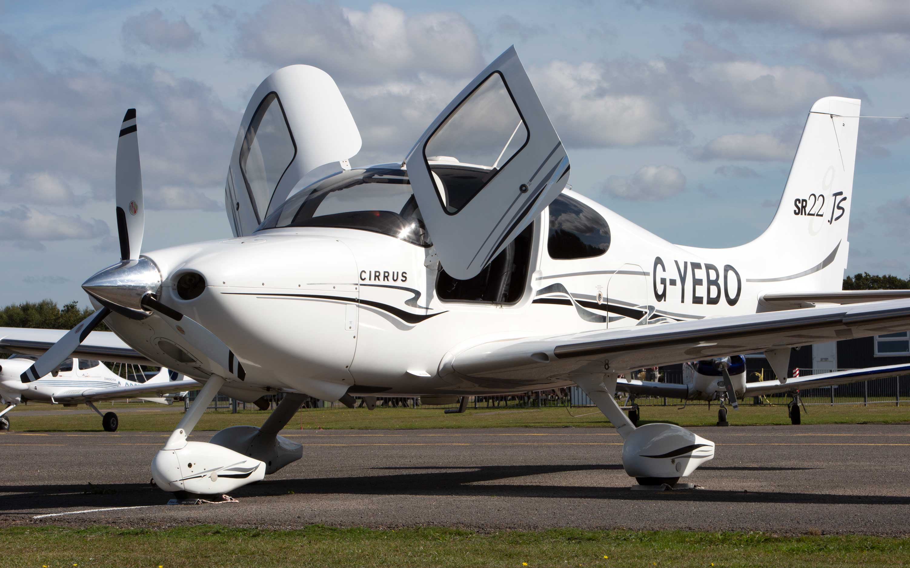 2006 Cirrus SR22 G2 GTS, photo 5