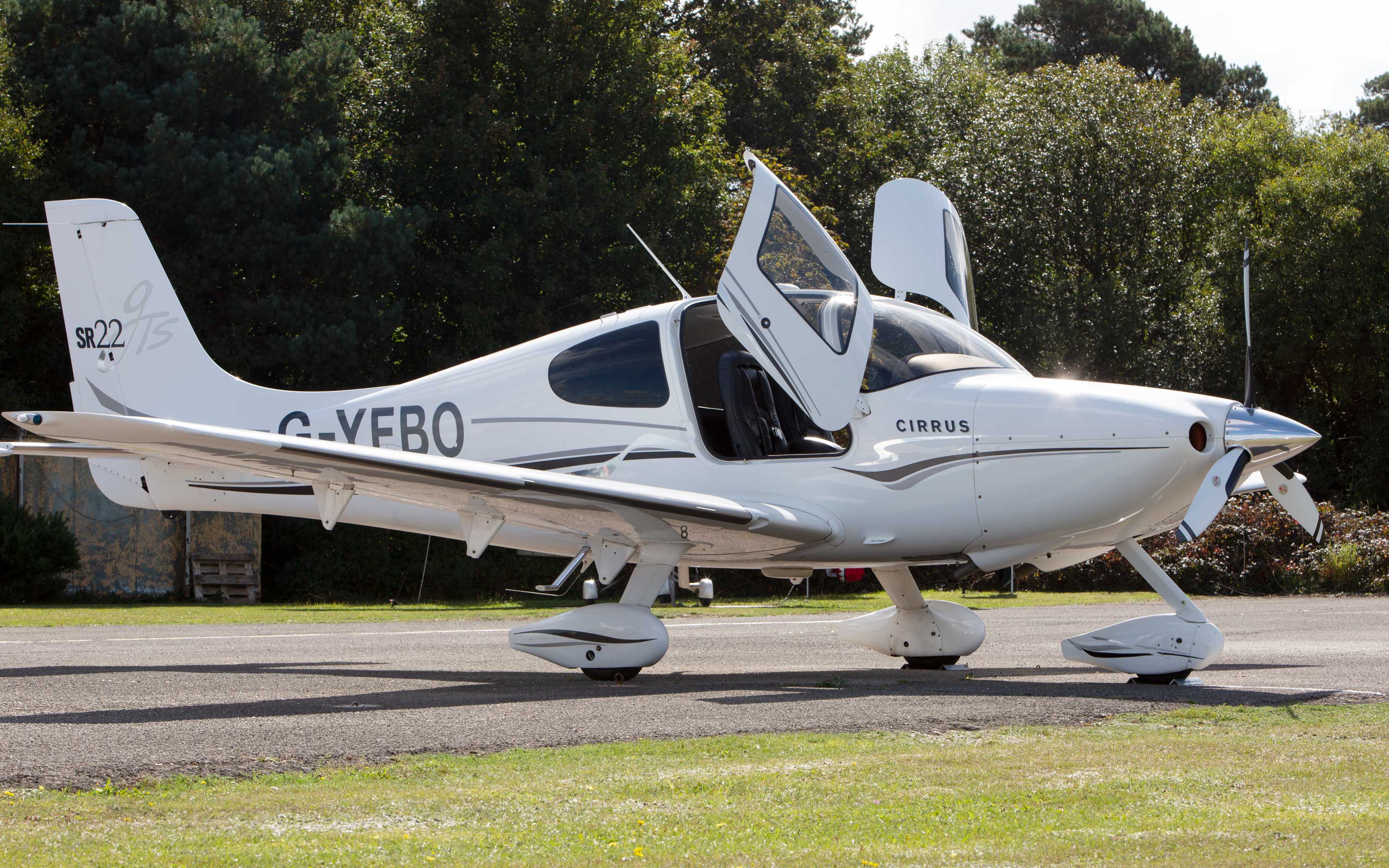 2006 Cirrus SR22 G2 GTS, photo 9