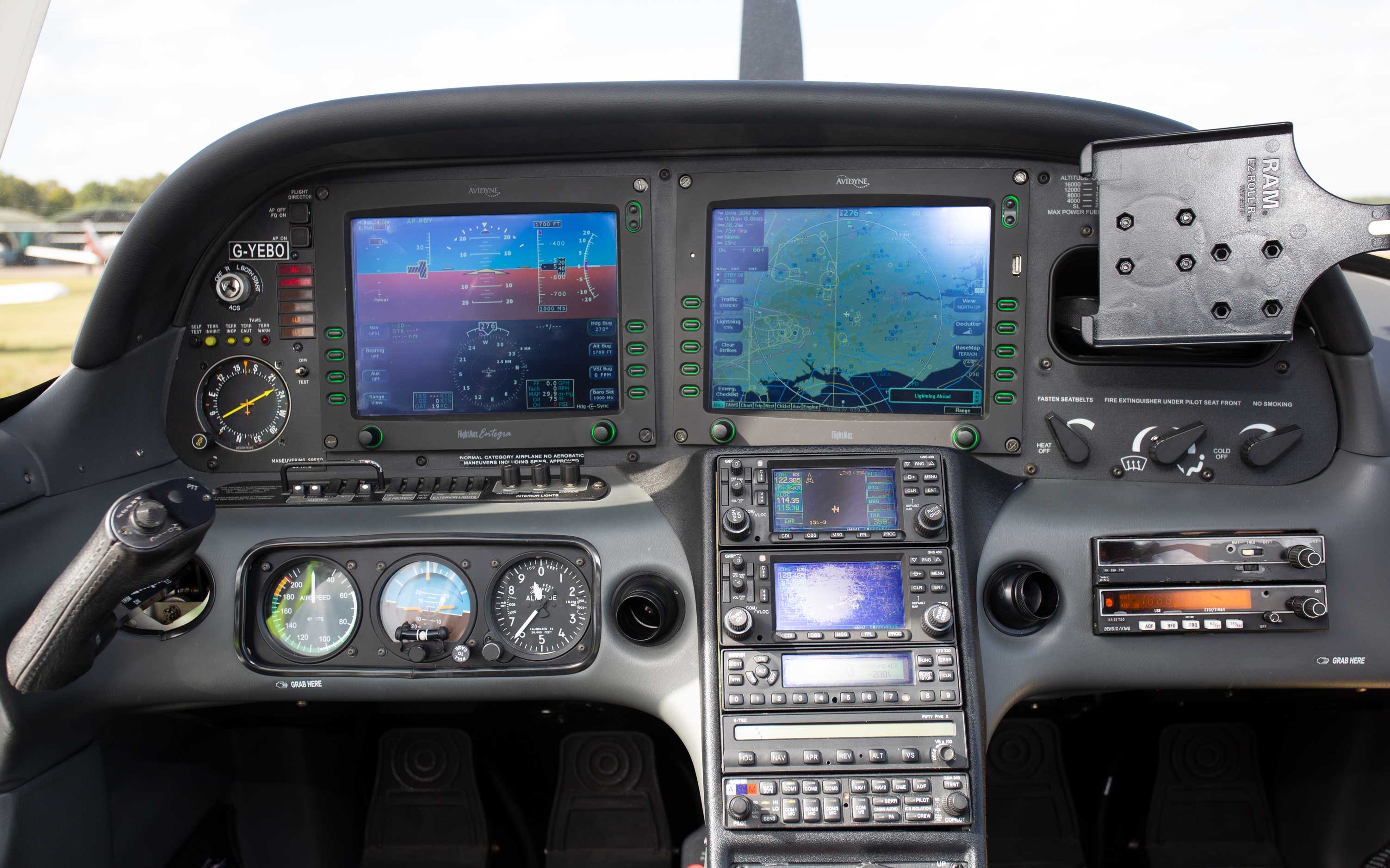 2006 Cirrus SR22 G2 GTS, photo 16