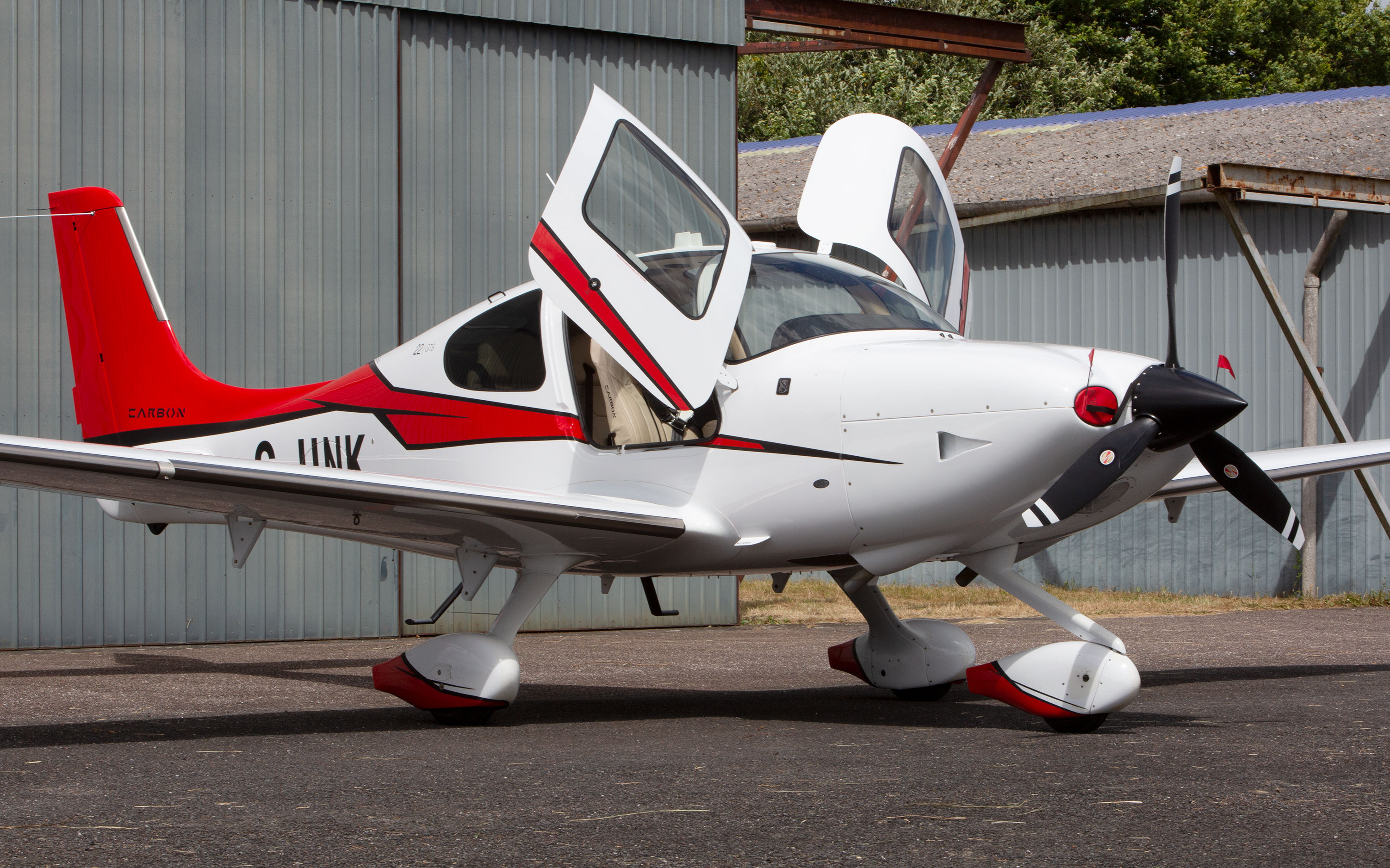 2015 Cirrus SR22 GTS G5, photo 2