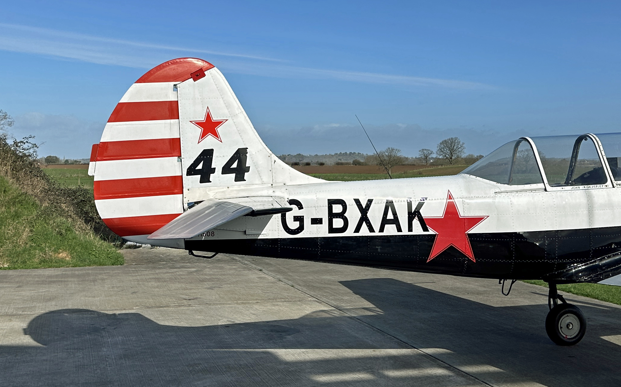 G-AK D